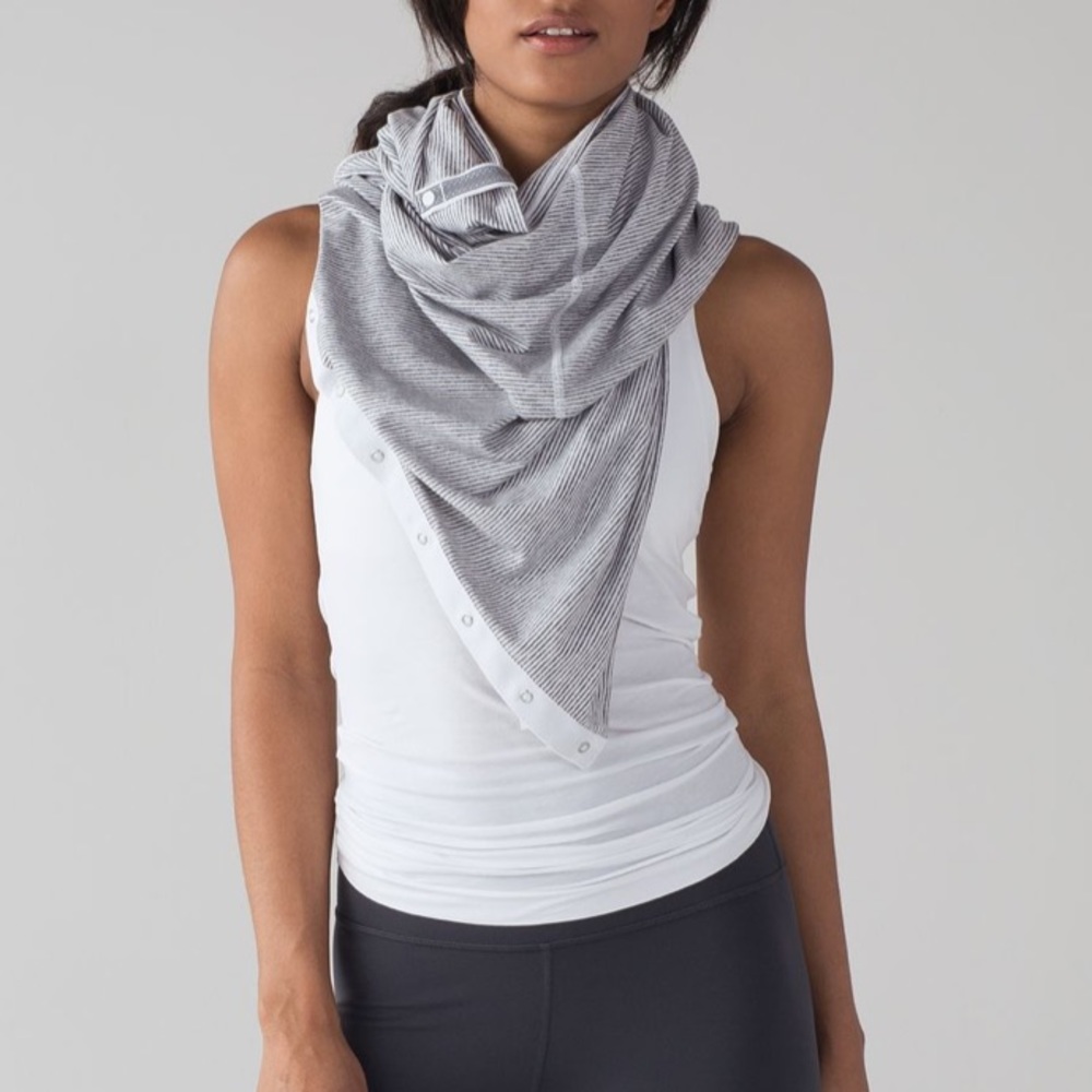 Lululemon vinyasa scarf